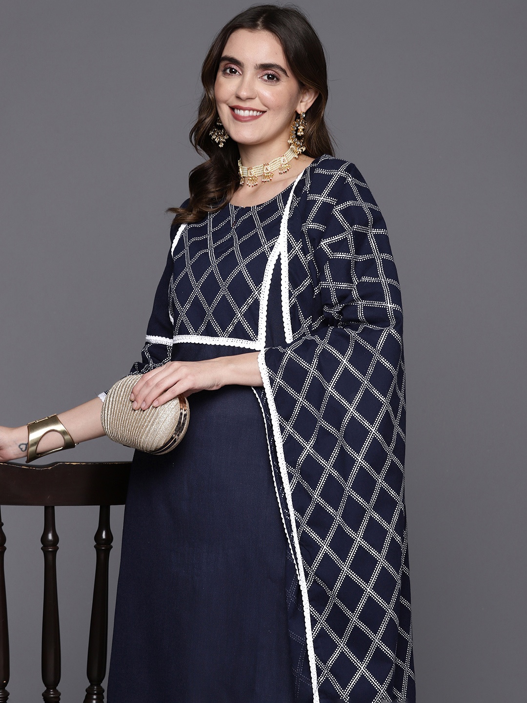 

Indo Era Printed Kurta With Trousers & Dupatta, Navy blue