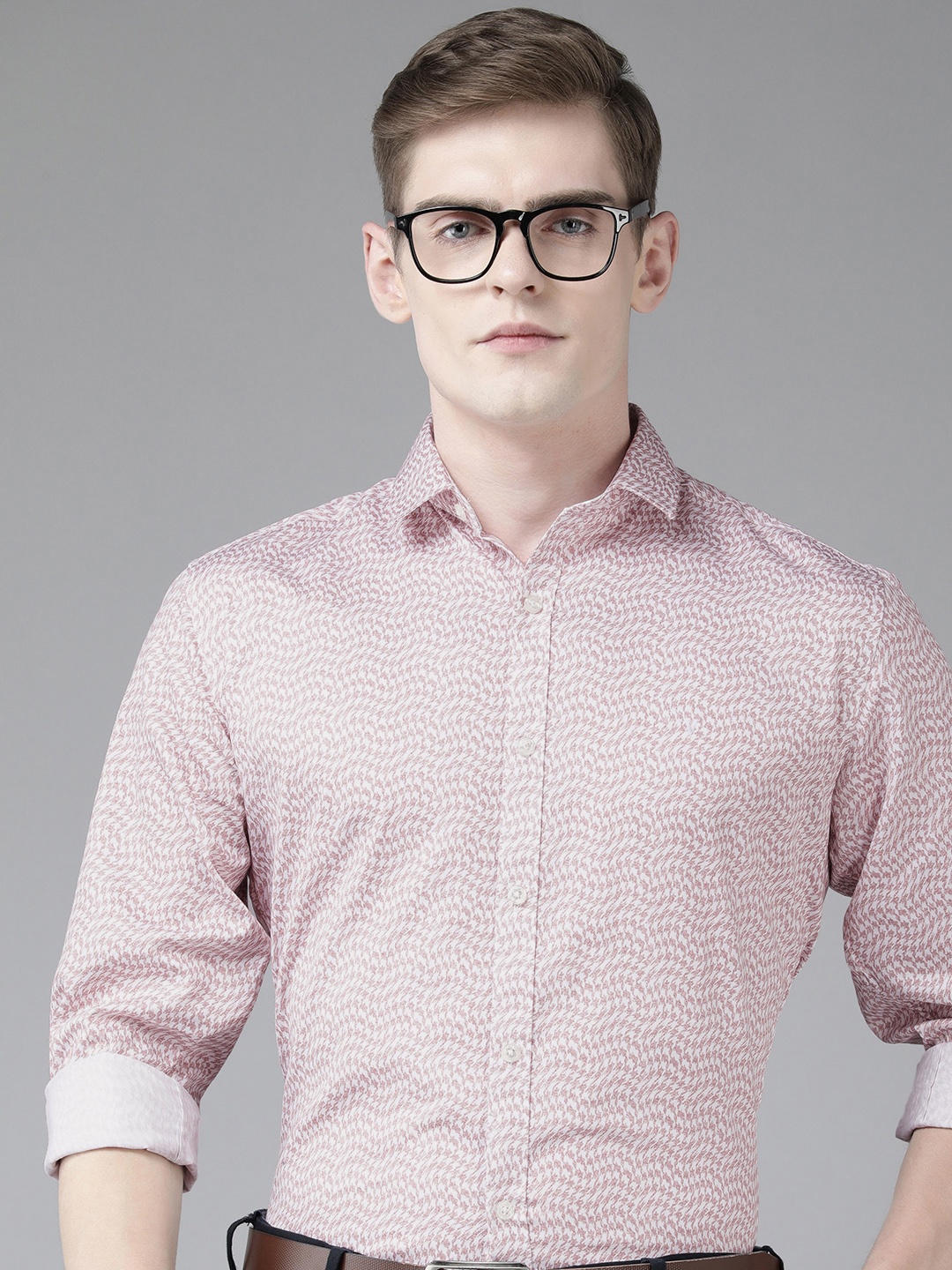 

V Dot Men Slim Fit Opaque Printed Formal Shirt, Red