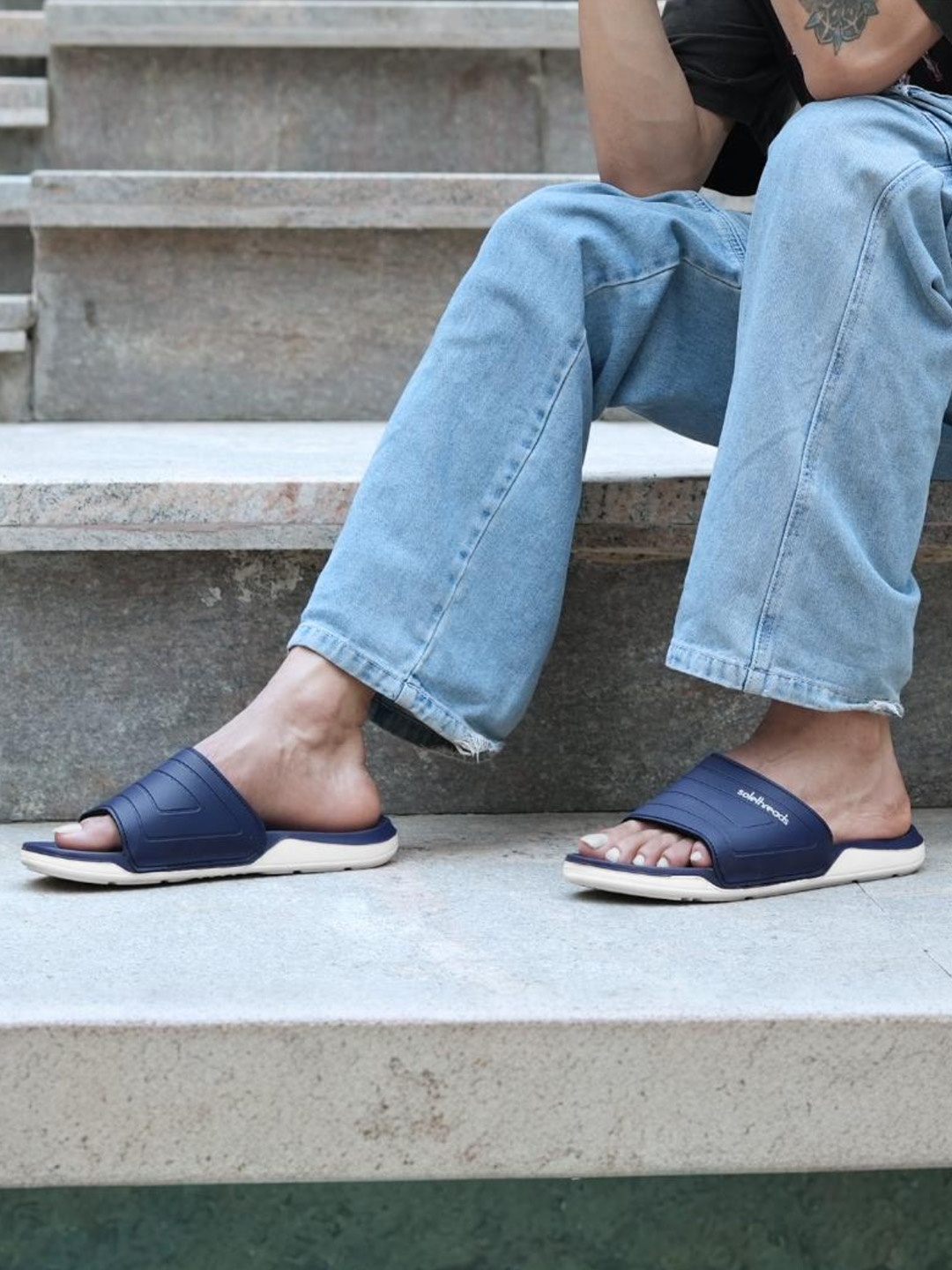 

Solethreads Men Printed Super Foam & Lightweight Sliders, Navy blue