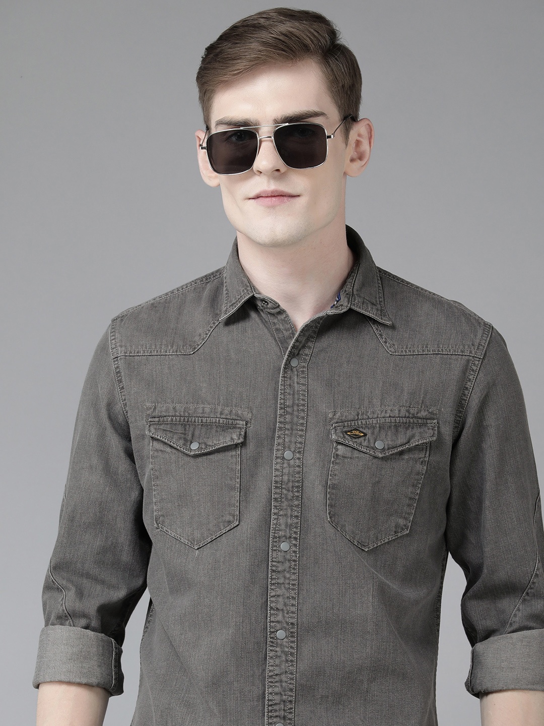 

VAN HEUSEN DENIM LABS Men Slim Fit Opaque Casual Shirt, Grey