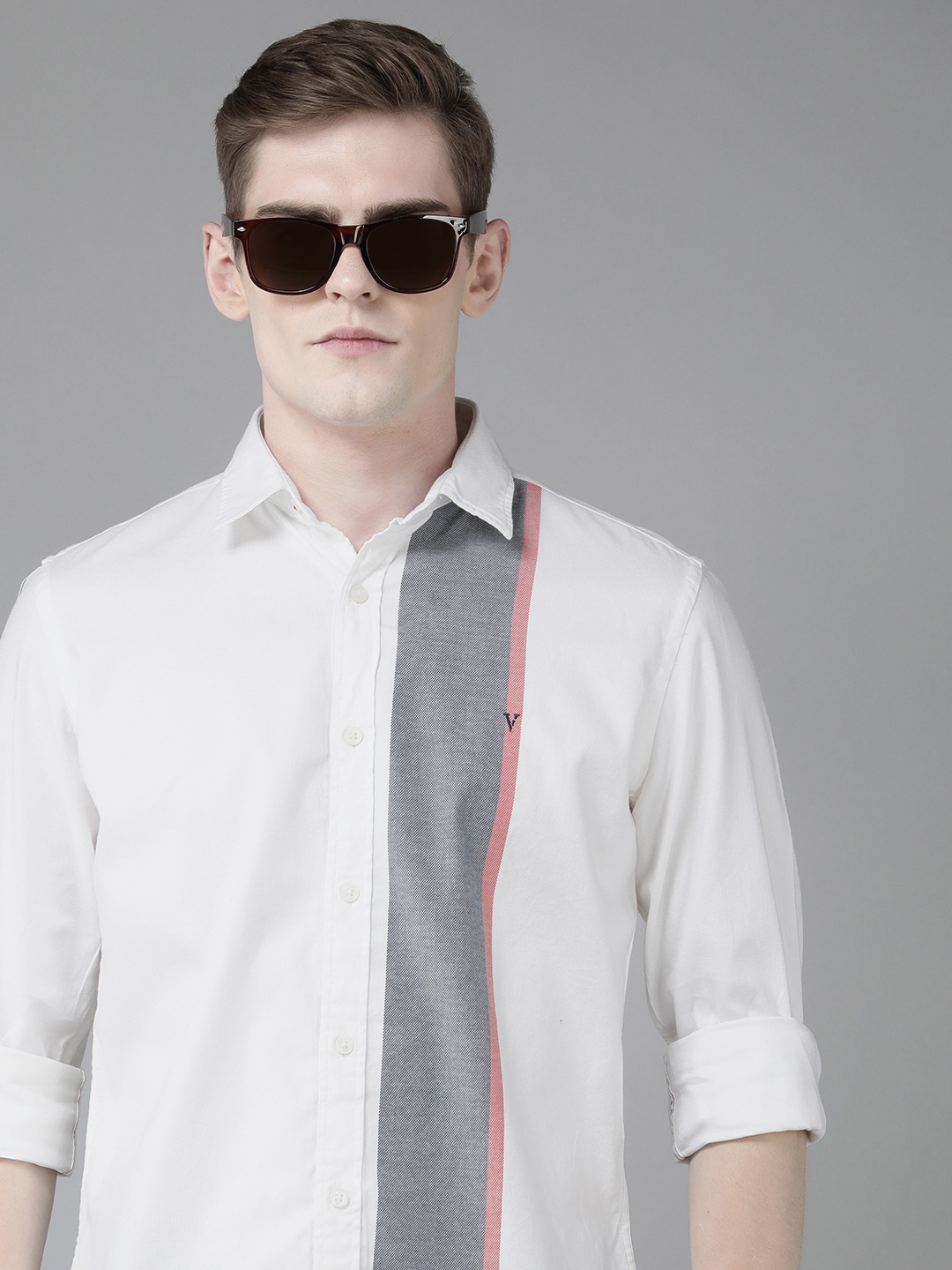 

Van Heusen Sport Men Slim Fit Opaque Colourblocked Casual Shirt, White