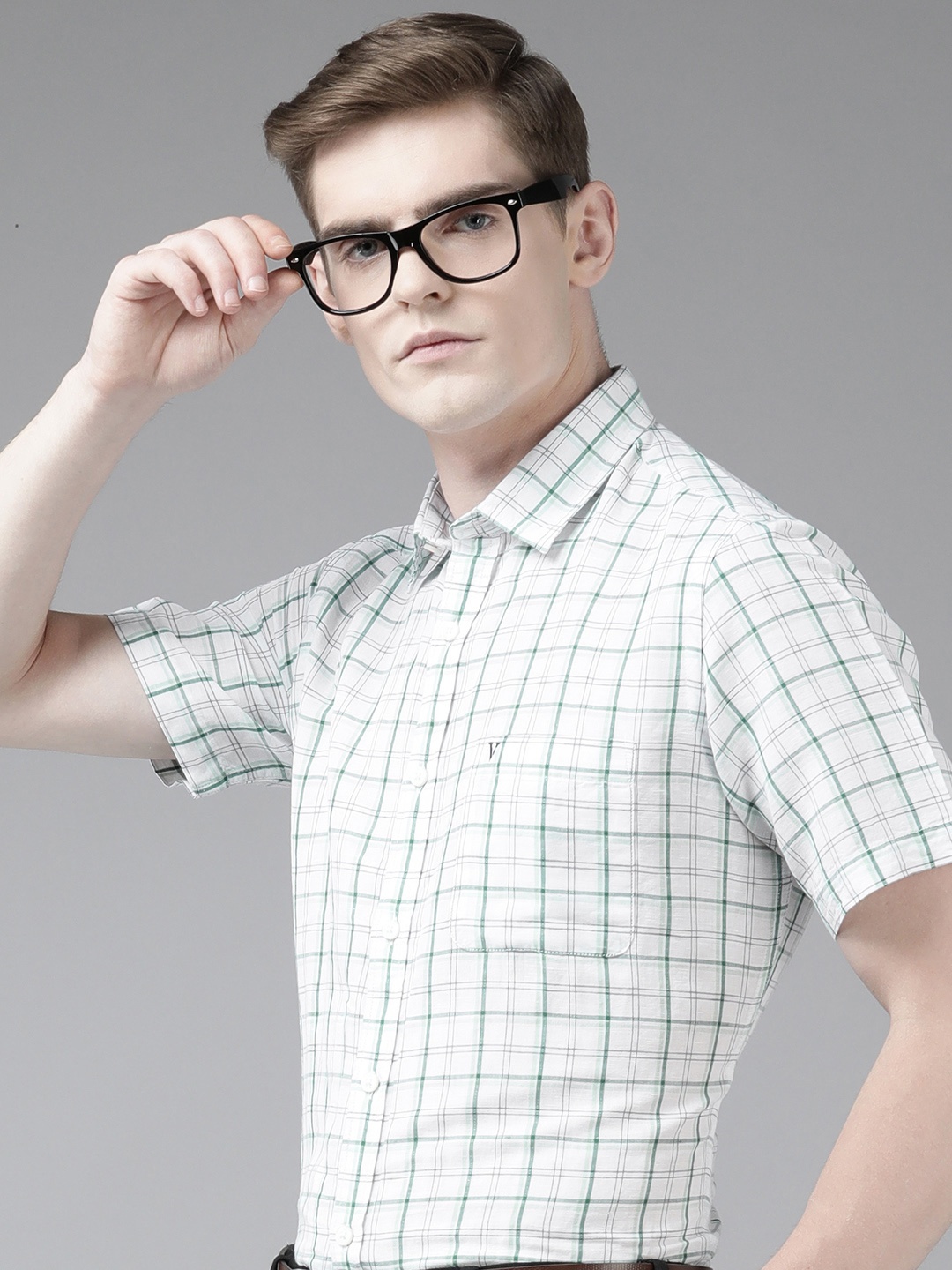 

Van Heusen Sport Men Slim Fit Opaque Checked Formal Shirt, Green