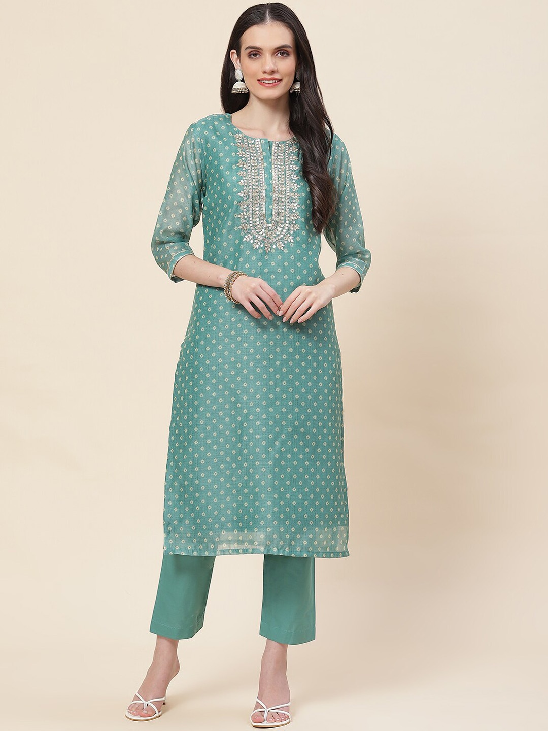 

Meena Bazaar Bandhani Printed Gotta Patti Kurta With Trousers, Sea green