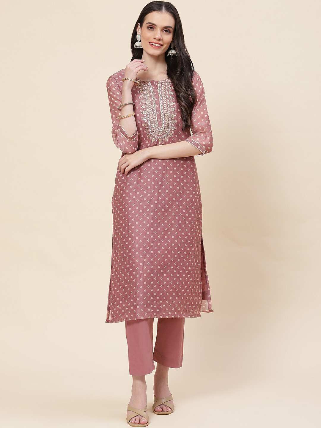 

Meena Bazaar Bandhani Printed Gotta Patti Kurta with Trousers, Pink