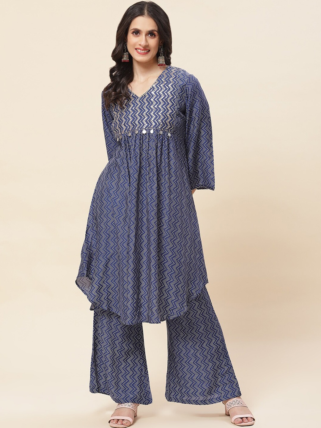 

Meena Bazaar Chevron Printed Mirror Work Kurta with Trousers, Blue