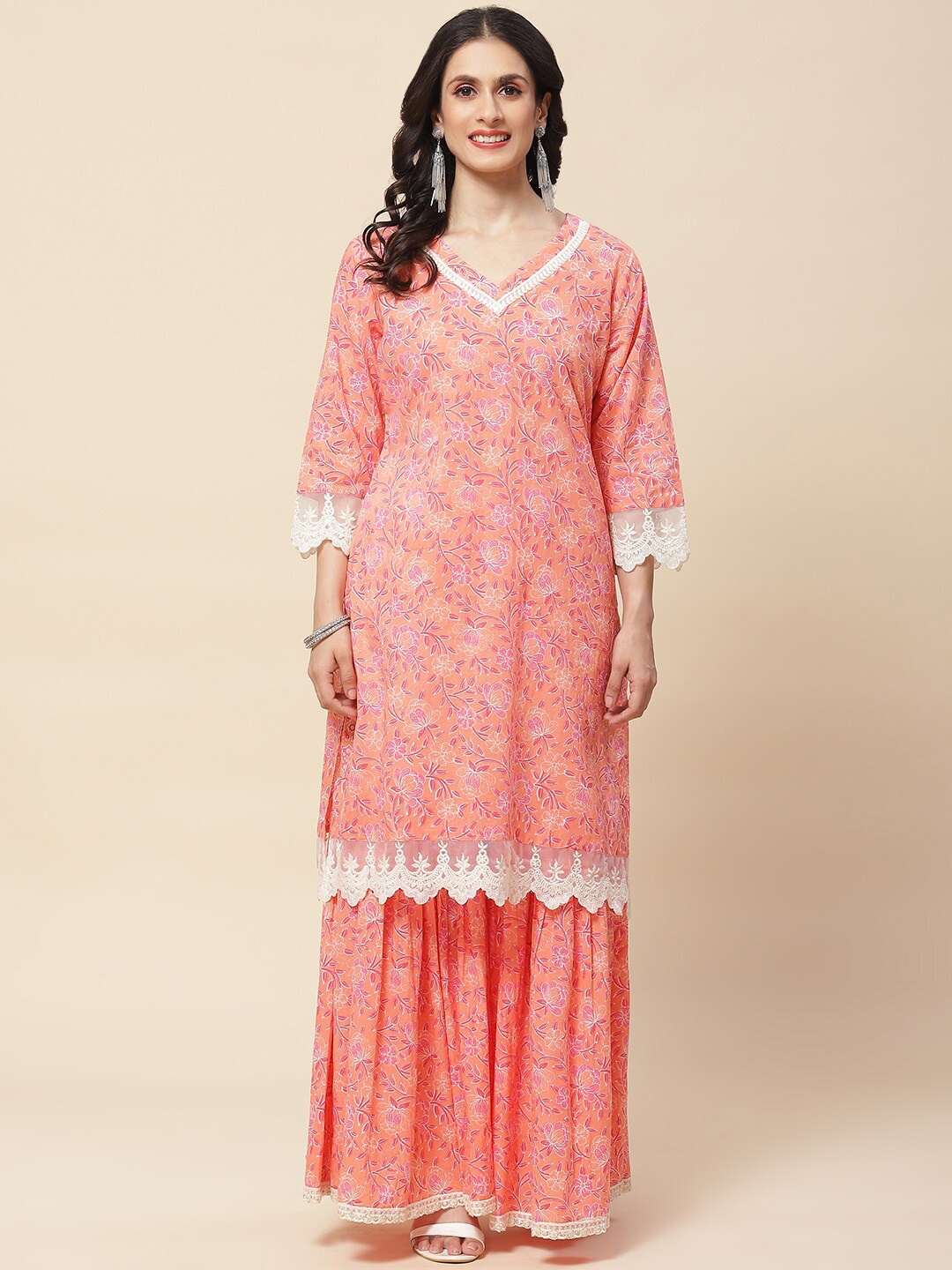 

Meena Bazaar Floral Printed Thread Work Kurta with Sharara, Peach