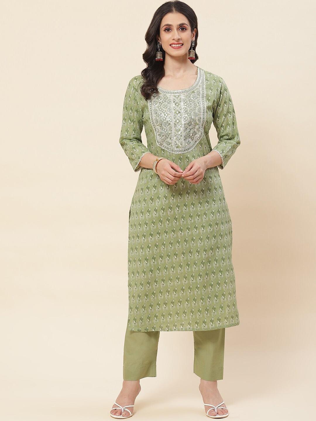

Meena Bazaar Floral Printed Mirror Work Kurta with Trousers, Green