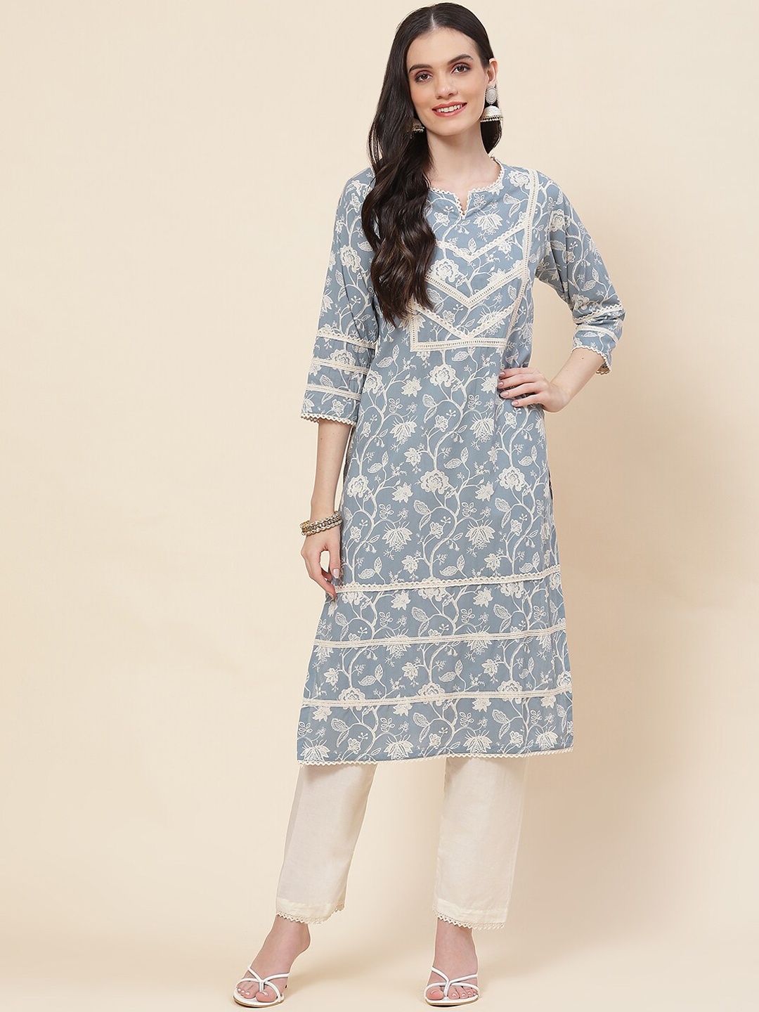 

Meena Bazaar Floral Printed Straight Kurta with Trousers, Blue