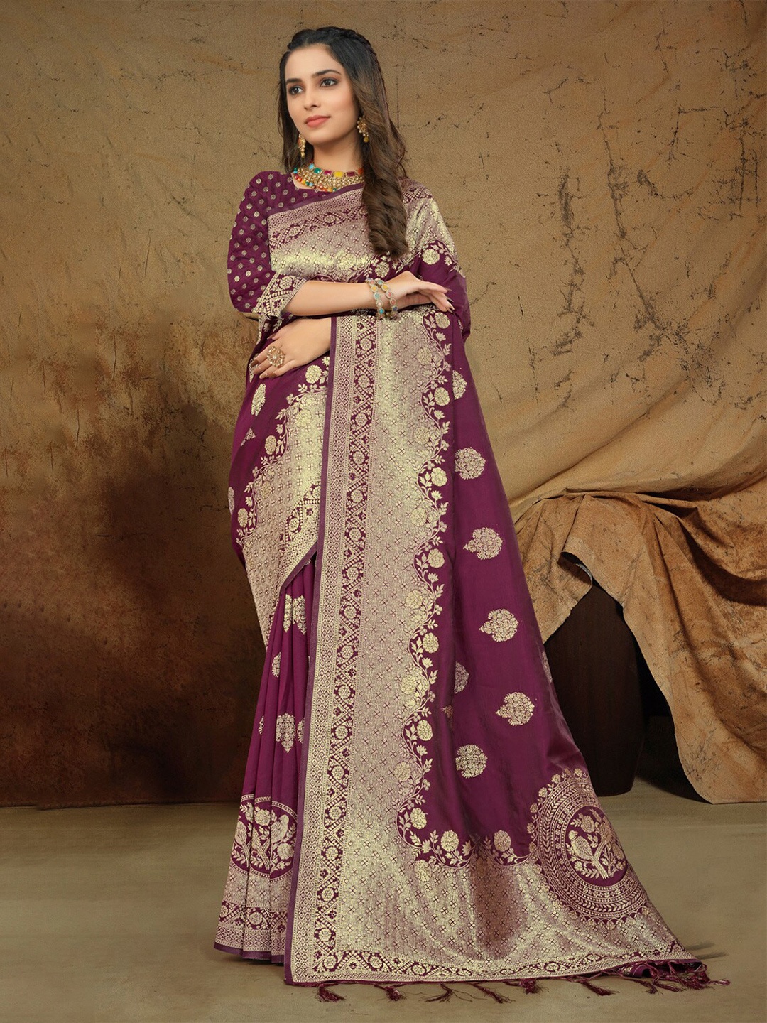 

Exclusiva Ethnic Motifs Woven Design Zari Banarasi Saree, Purple