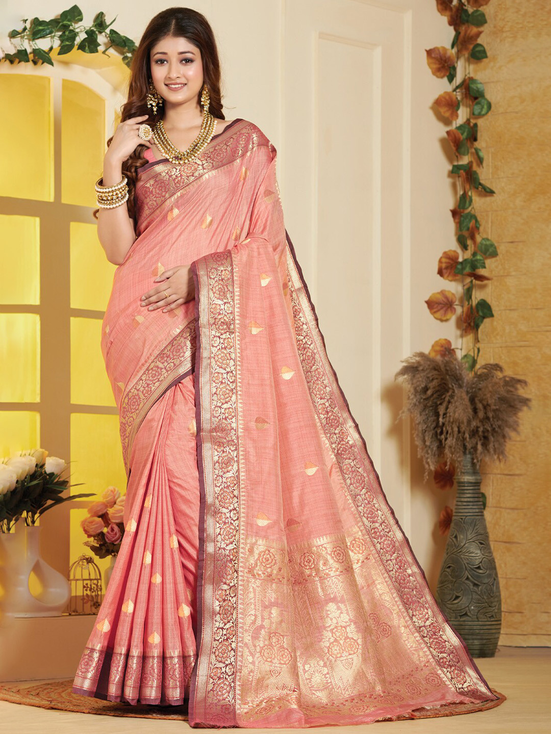 

Exclusiva Floral Woven Design Zari Banarasi Saree, Pink