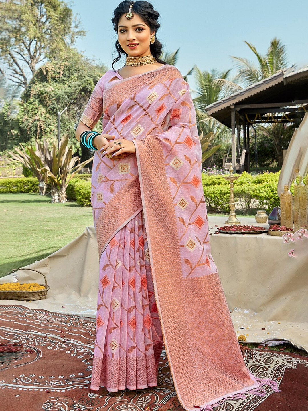 

Exclusiva Ethnic Motif Woven Design Zari Pure Cotton Saree, Lavender