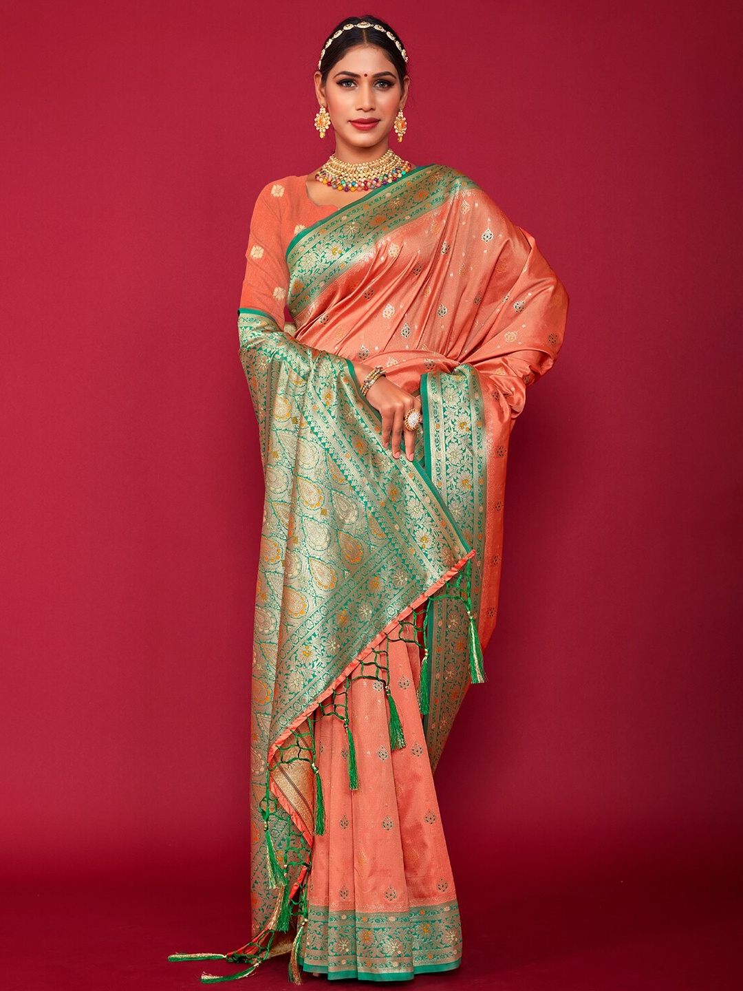 

Exclusiva Floral Woven Design Zari Saree, Orange
