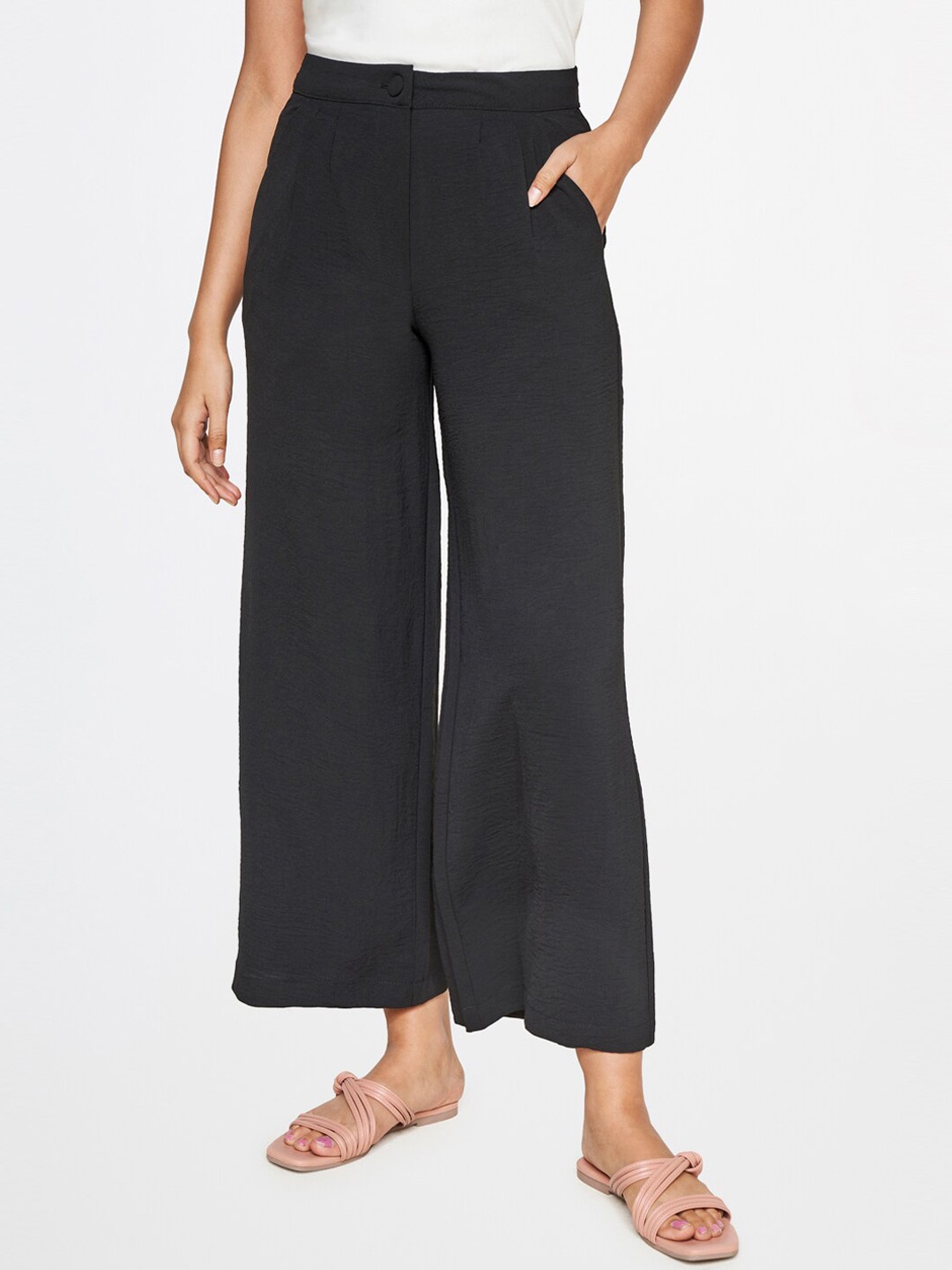 

AND Women Mid -Rise Flared Parallel Trousers, Black