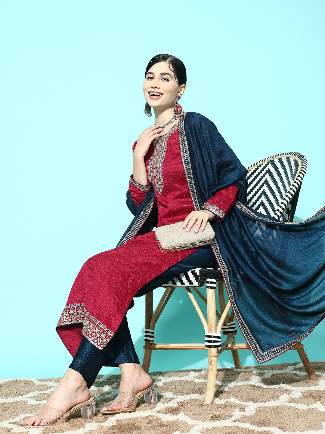 

Kvsfab Women Pink Floral Embroidered Regular Sequinned Kurta with Trousers & With Dupatta