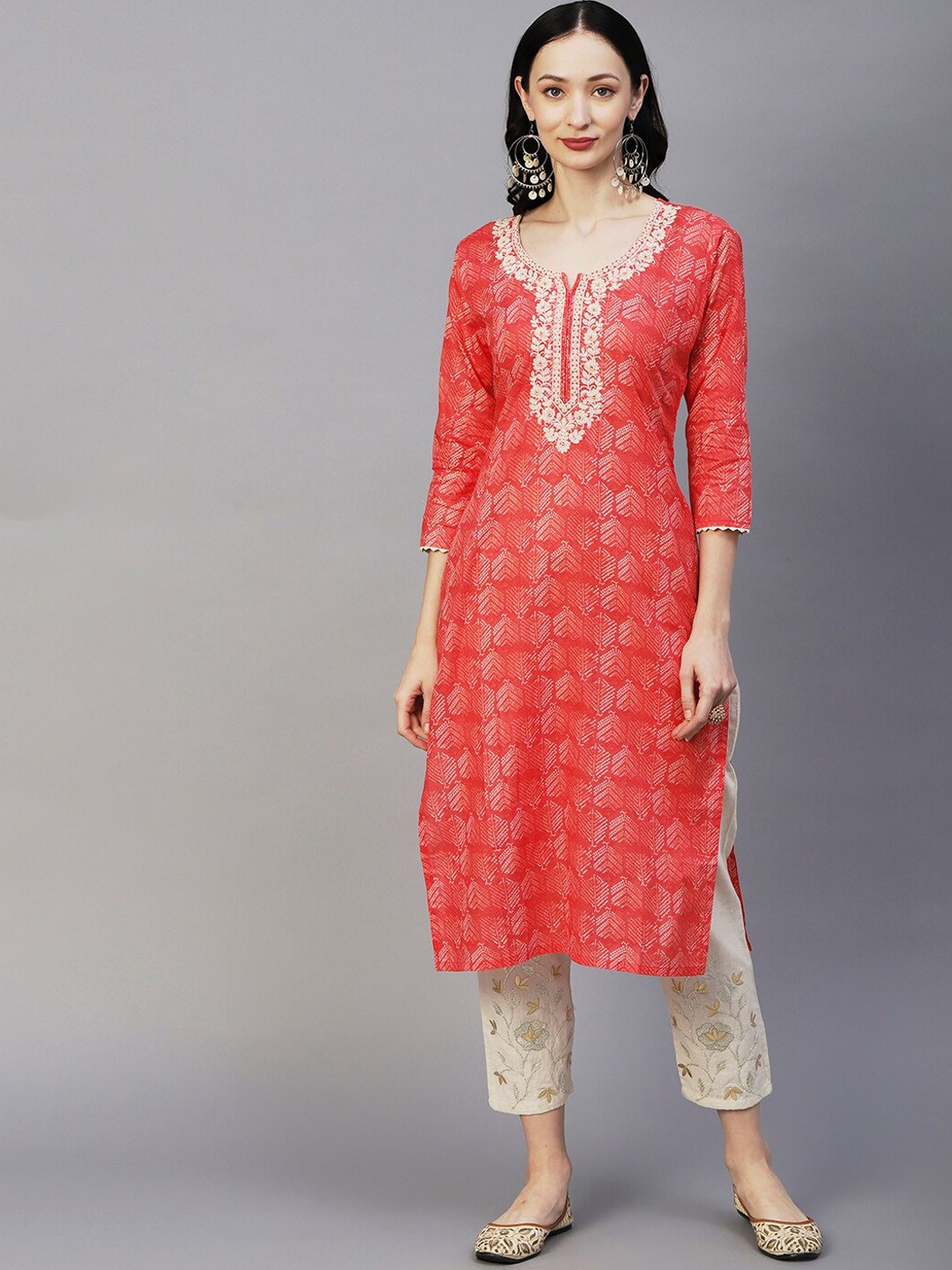 

FASHOR Coral Bandhani Printed Thread Work Cotton Kurta