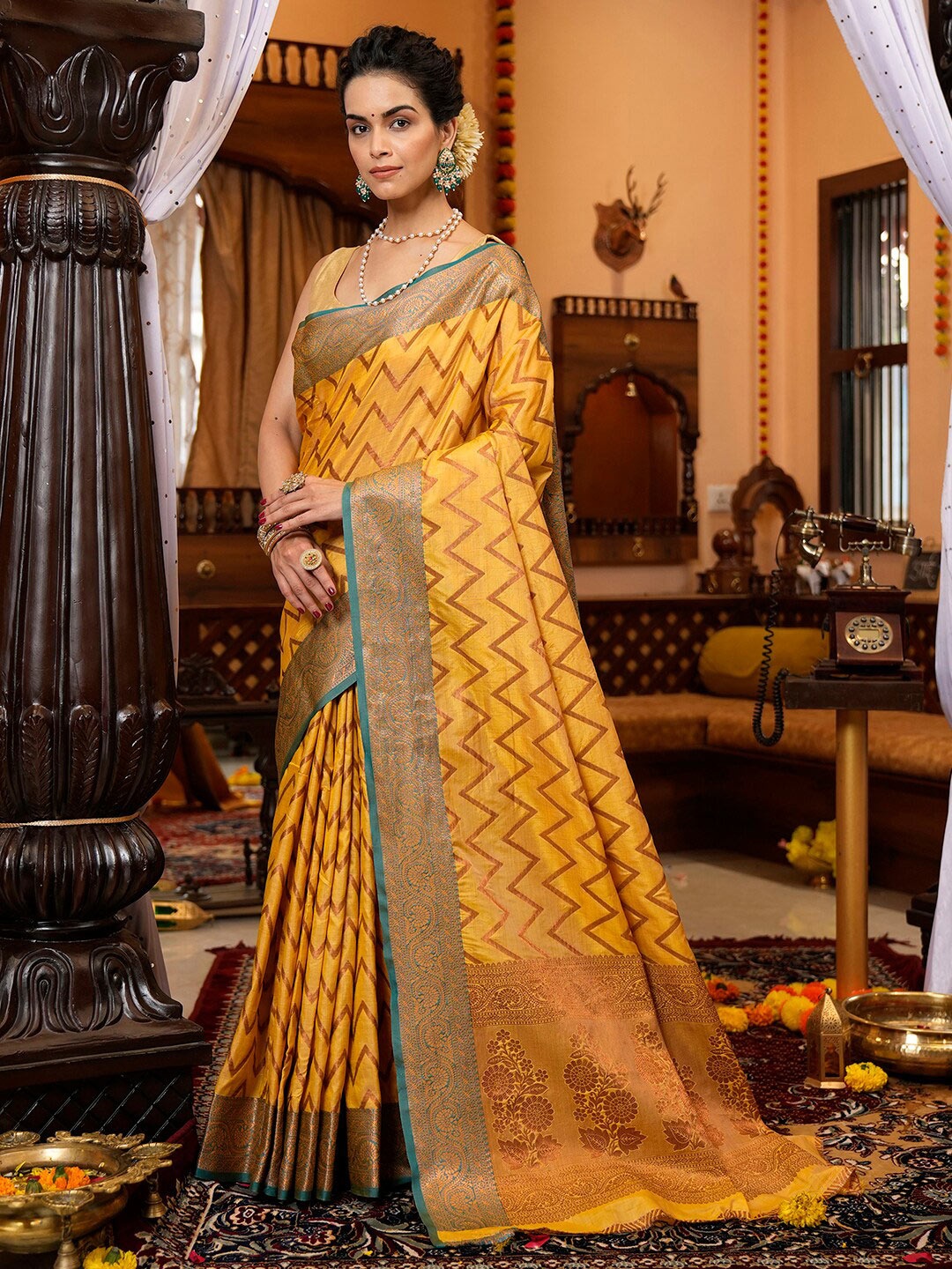 

Mitera Geometric Art Silk Zari Saree With Blouse Piece, Yellow