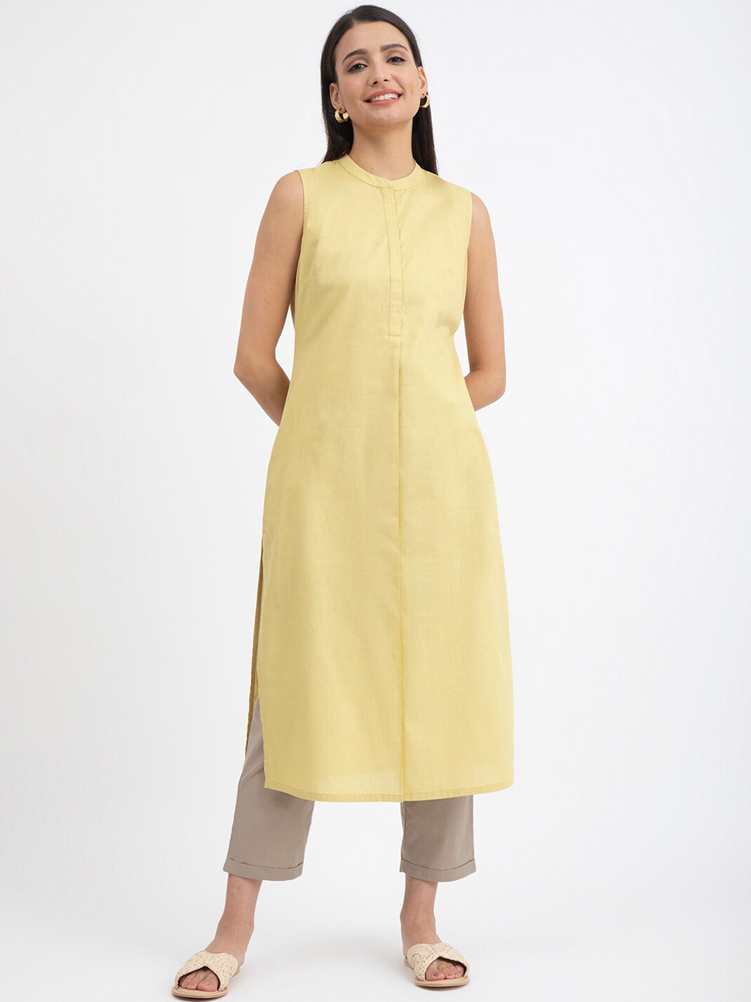

Pink Fort Mandarin Collared Sleeveless Cotton Straight Kurta, Yellow
