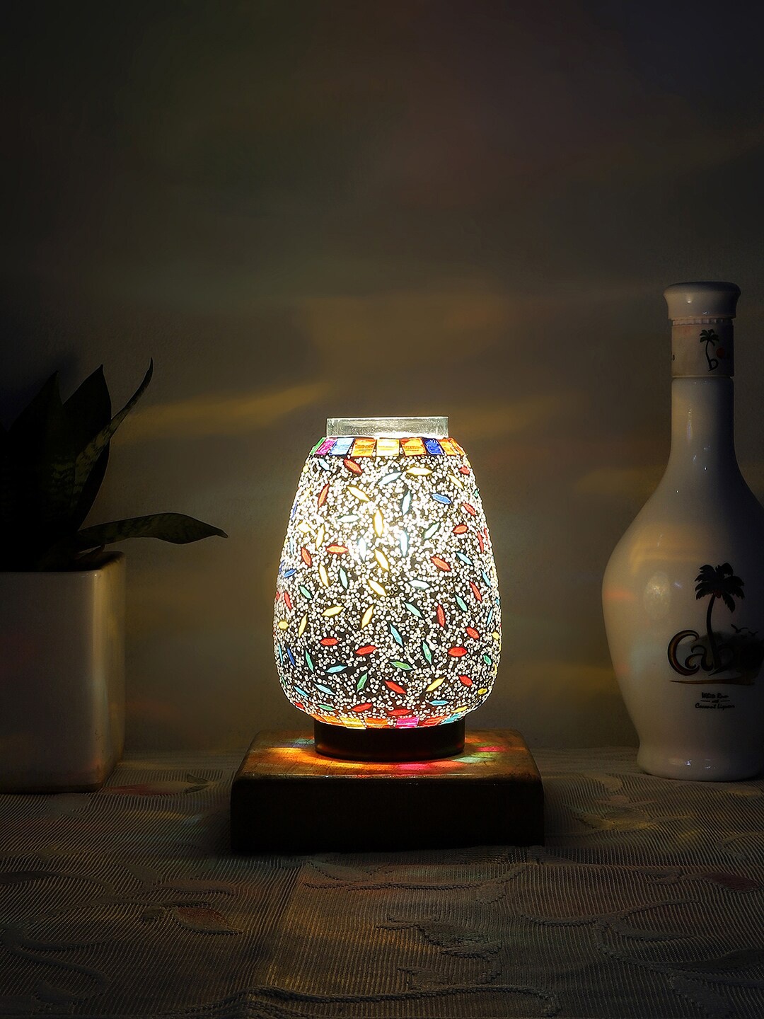 

Devansh White & Red Mosaic Design Glass Shade Table Lamp