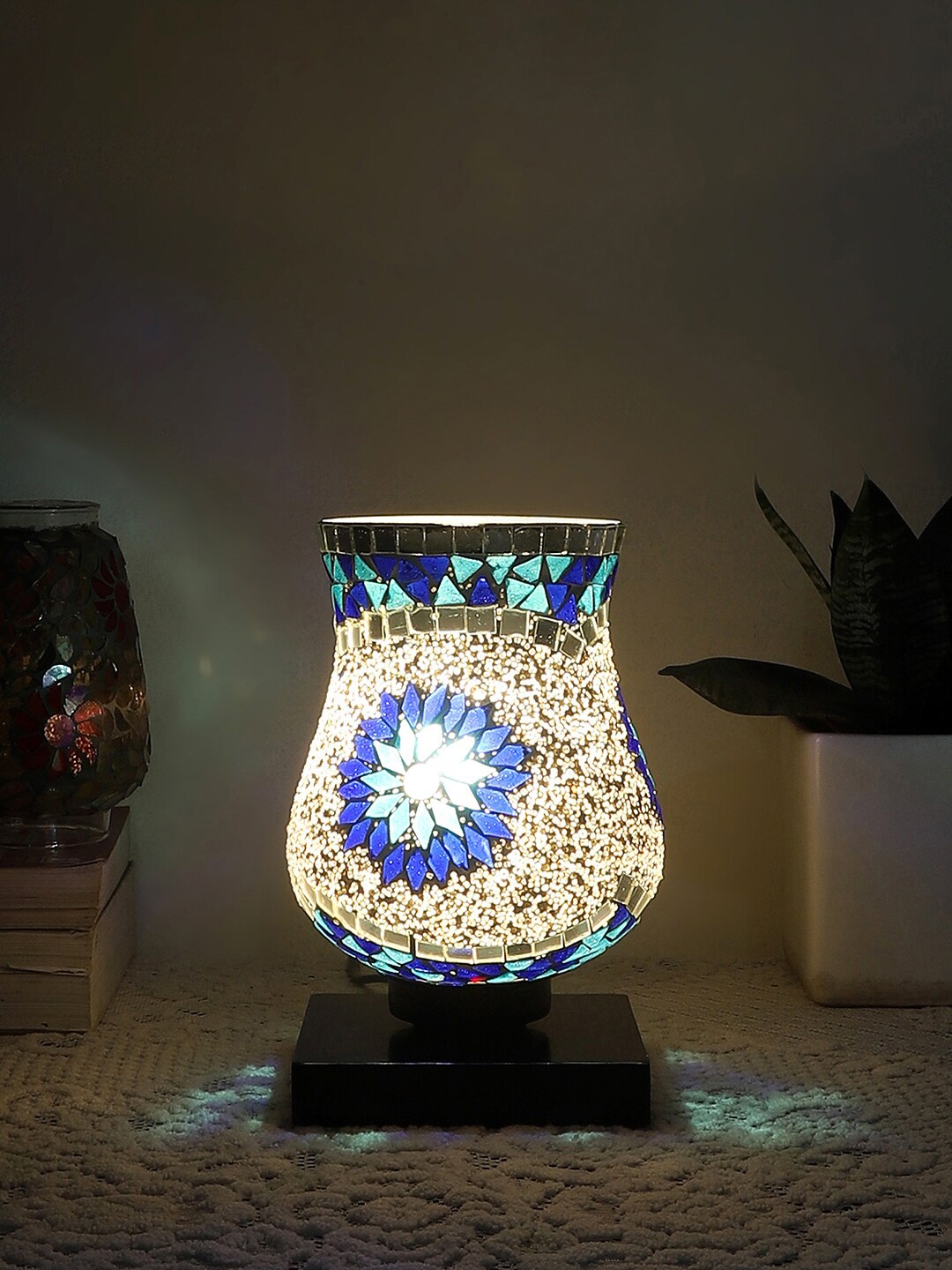 

Devansh White & Blue Mosaic Design Glass Shade Table Lamp