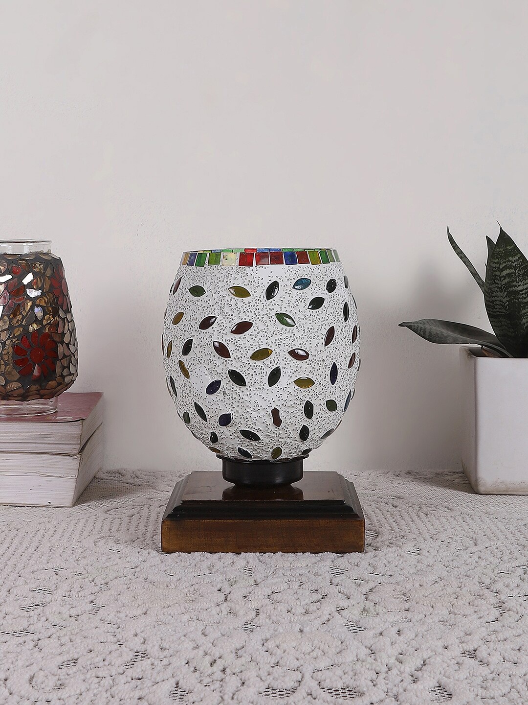 

Devansh White & Red Mosaic Design Glass Shade Table Lamp