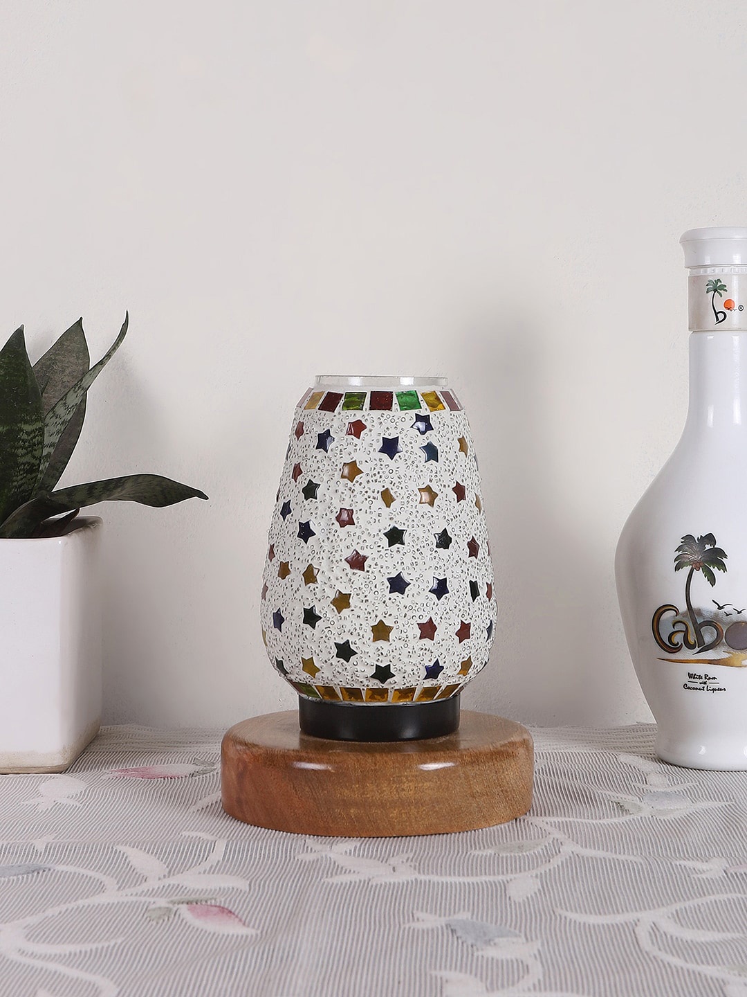 

Devansh White & Red Mosaic Design Glass Shade Table Lamp