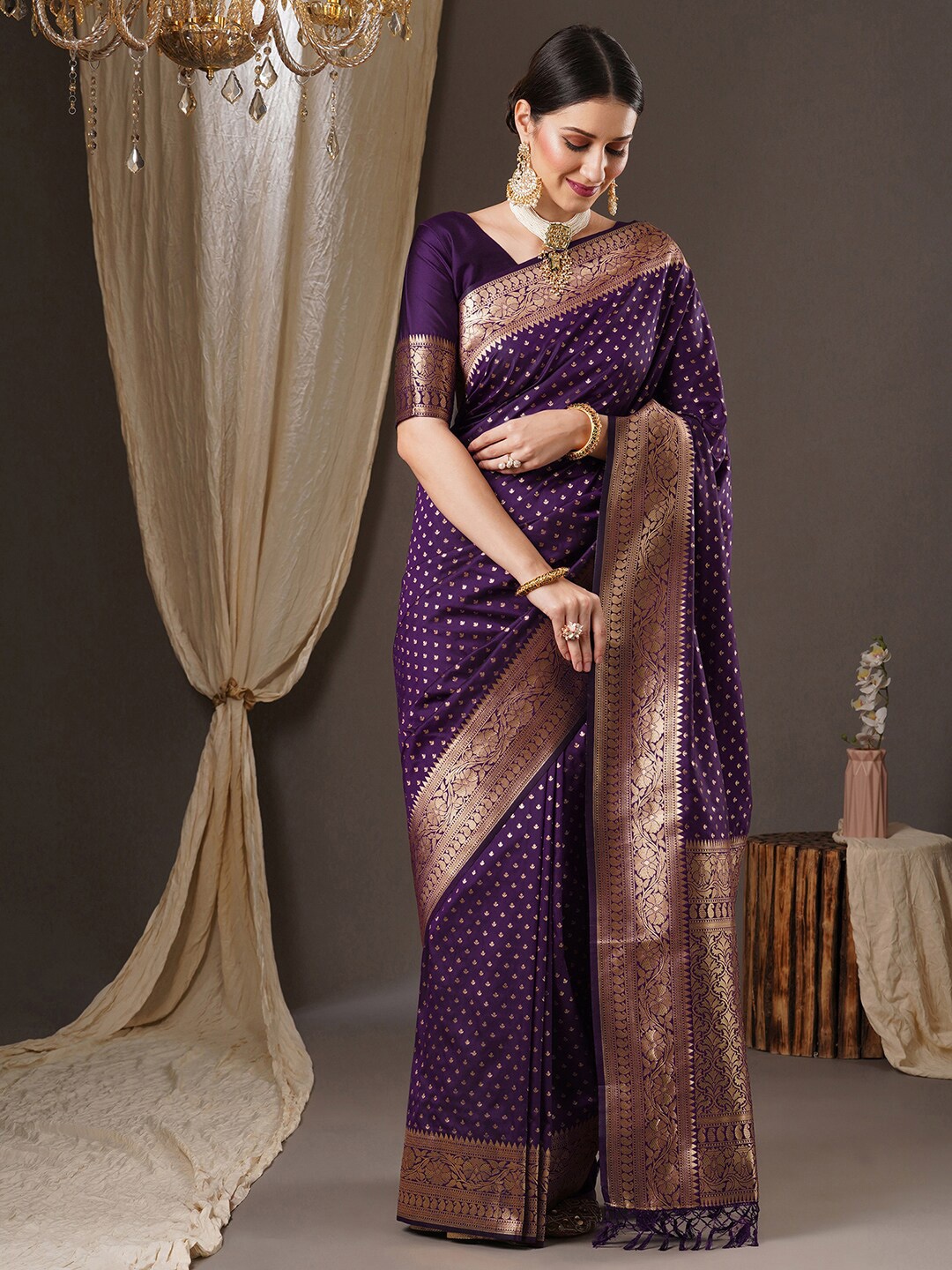 

Anouk Purple & Gold-Toned Floral Woven Design Zari Banarasi Saree