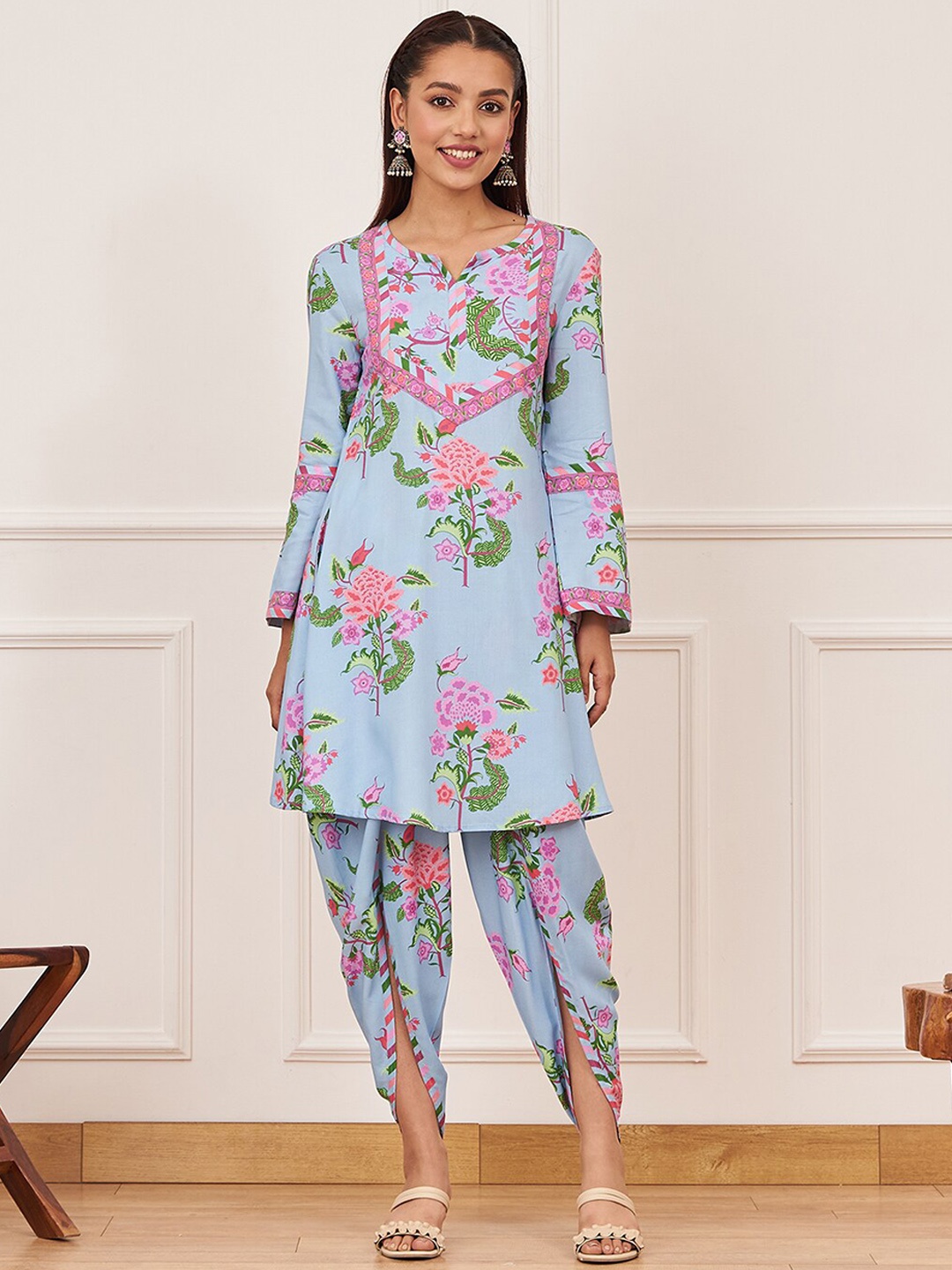 

Rustorange Floral Printed Notched Co-Ords, Blue