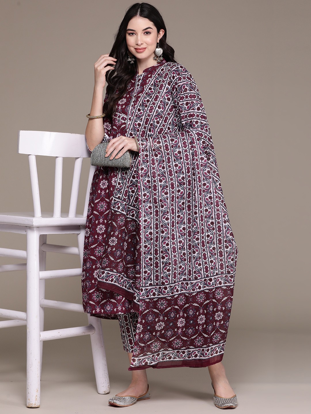 

Anubhutee Women Floral Printed Gotta Patti Pure Cotton Kurta with Trousers & With Dupatta, Magenta