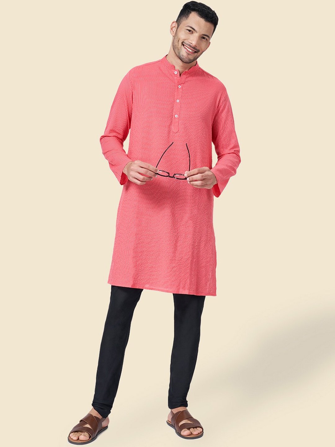 

YU by Pantaloons Striped Straight Cotton Kurta, Peach