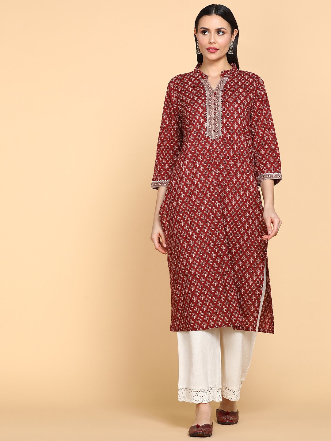 

aturabi Ethnic Motifs Printed Gotta Patti Cotton Kurta, Maroon