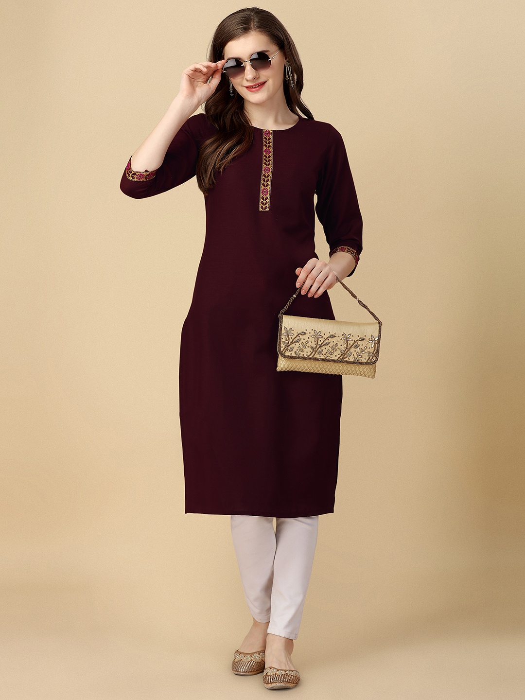 

GORGONE Round Neck Straight Kurta, Purple