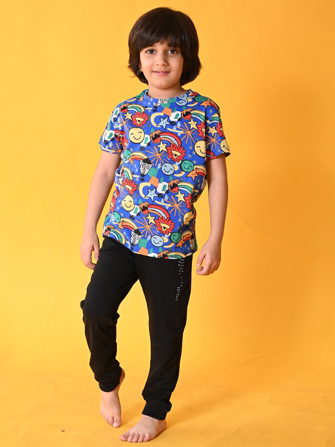

Anthrilo Boys Printed T-shirt with Trousers, Blue