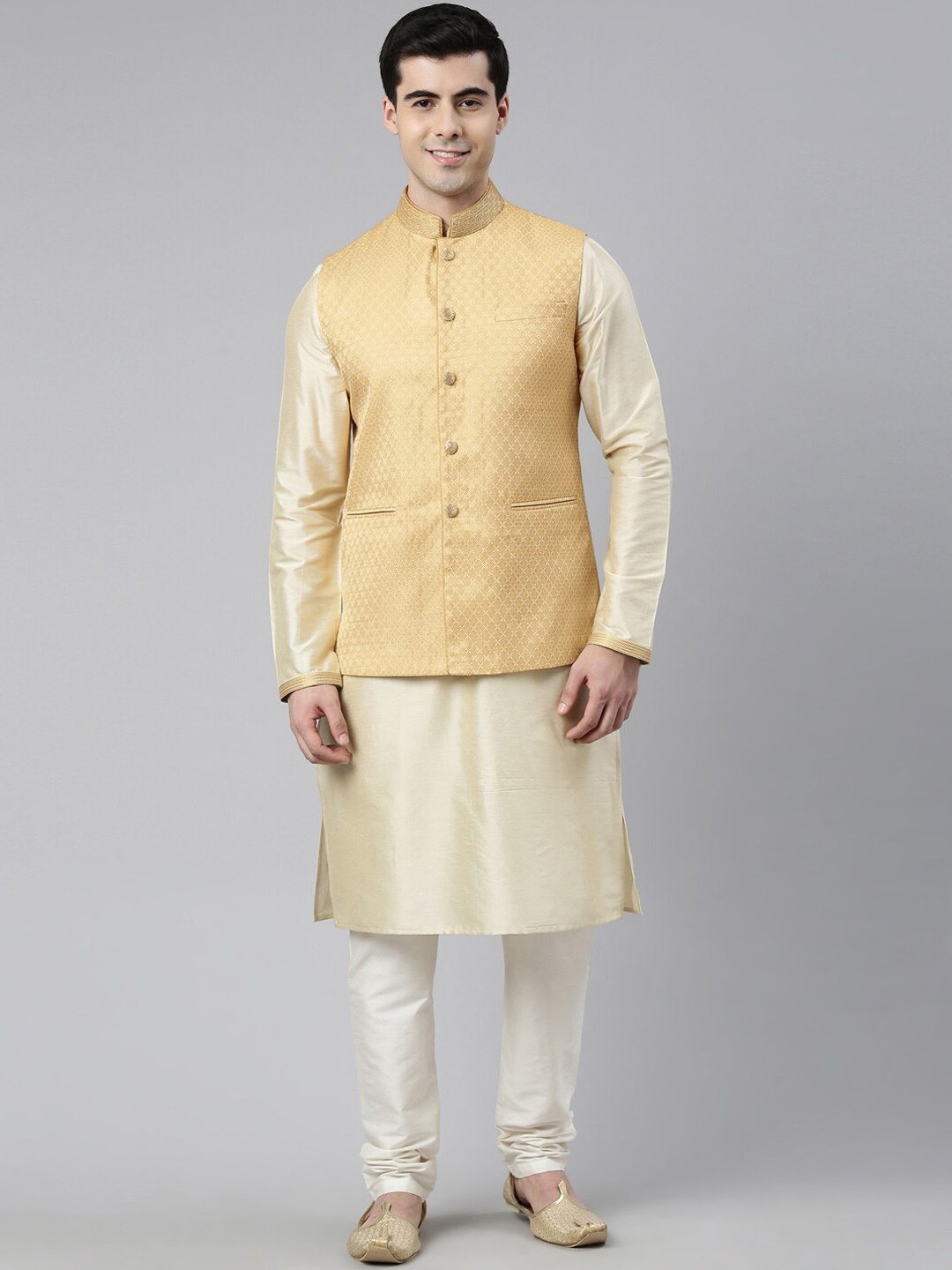 

TheEthnic.Co Mandarin Collar Kurta with Pyjamas with Woven Design Nehru Jacket, Beige