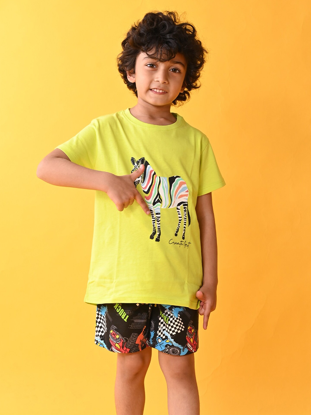 

Anthrilo Boys Pure Cotton Printed T-shirt with Shorts, Lime green