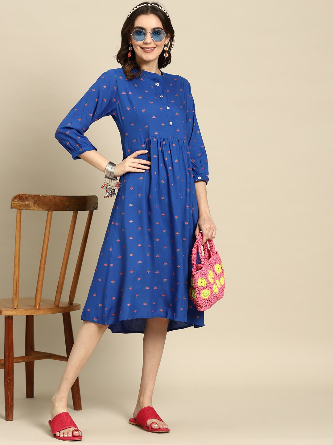 

Sangria Floral Print Puff Sleeves A-Line Ethnic Dress, Navy blue