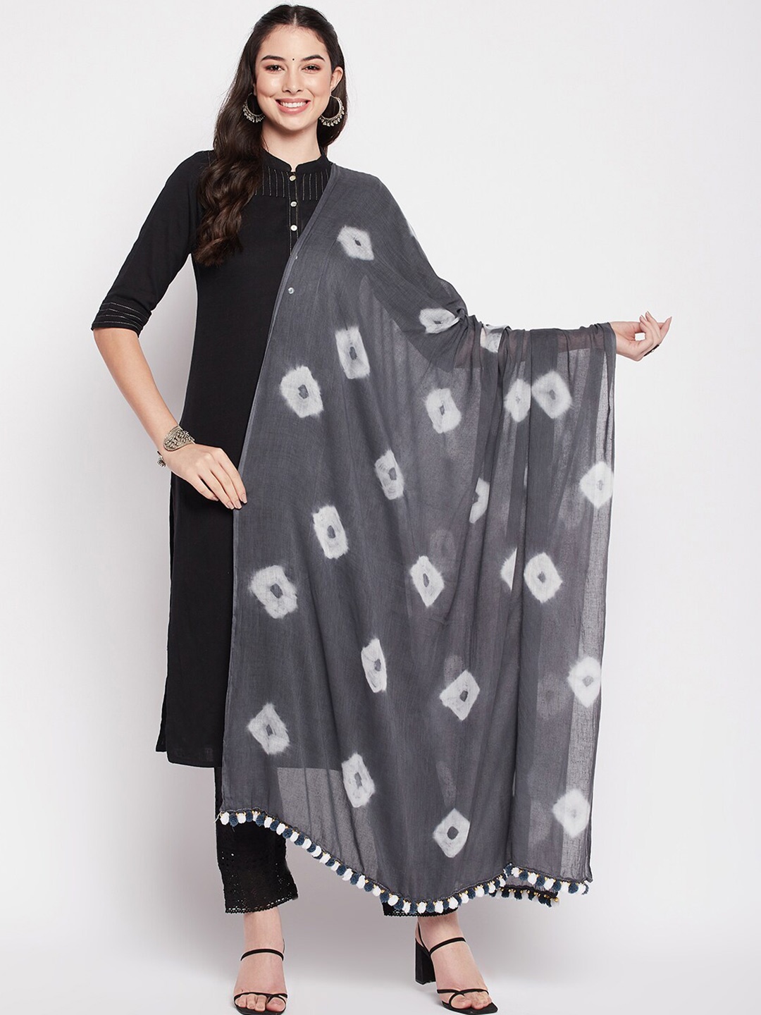 

Clora Creation Dyed Tie and Dye Cotton Dupatta, Grey