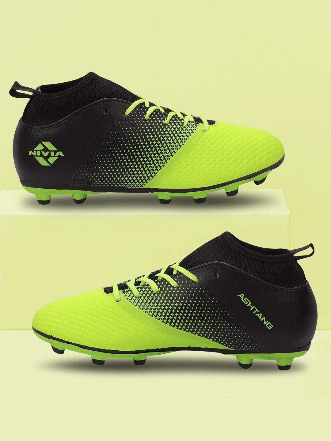 

NIVIA Men Ashtang Football Shoes, Lime green