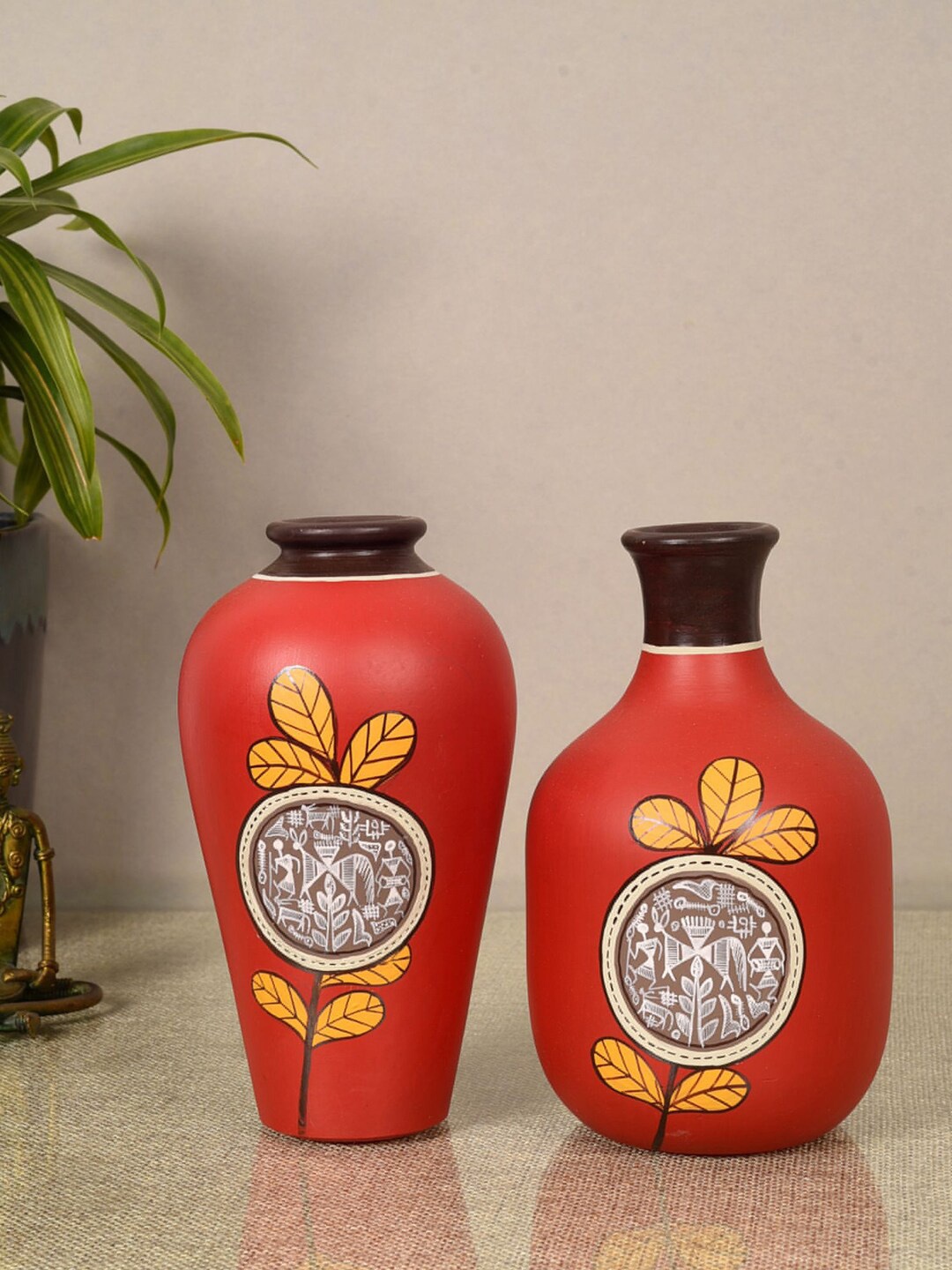 

AAKRITI ART CREATIONS 2-Pieces Red & Black Ruby Blossom Printed Terracotta Vases