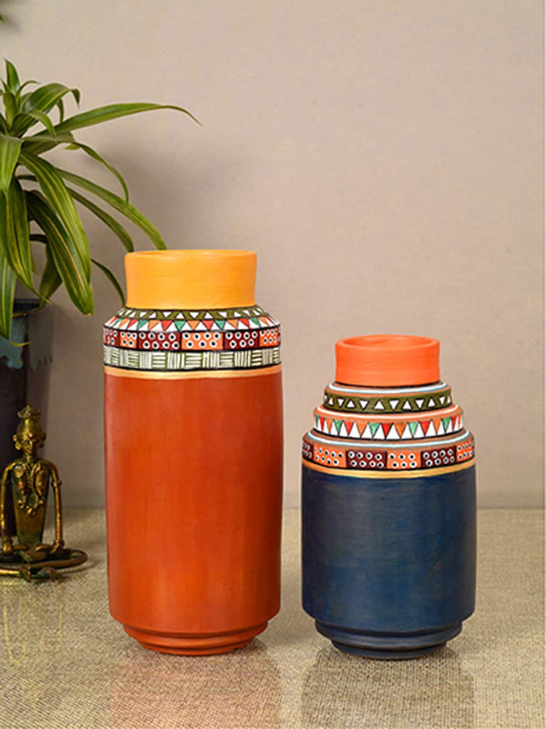 

AAKRITI ART CREATIONS Spice Route 2-Pieces Red & Blue Printed Terracotta Vases