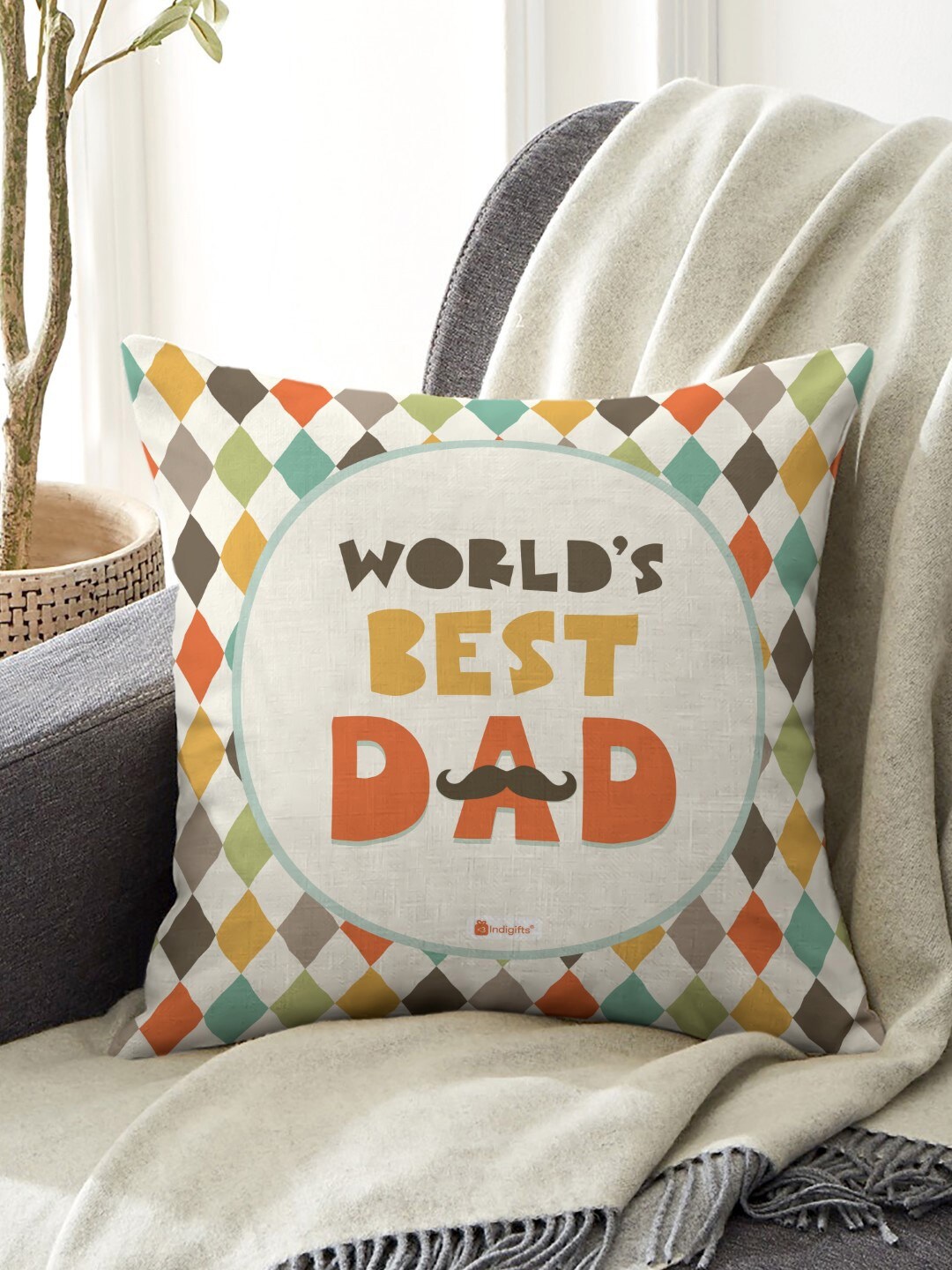

Indigifts White & Blue World's Best Dad Quote Printed Pre-Filled Cushion
