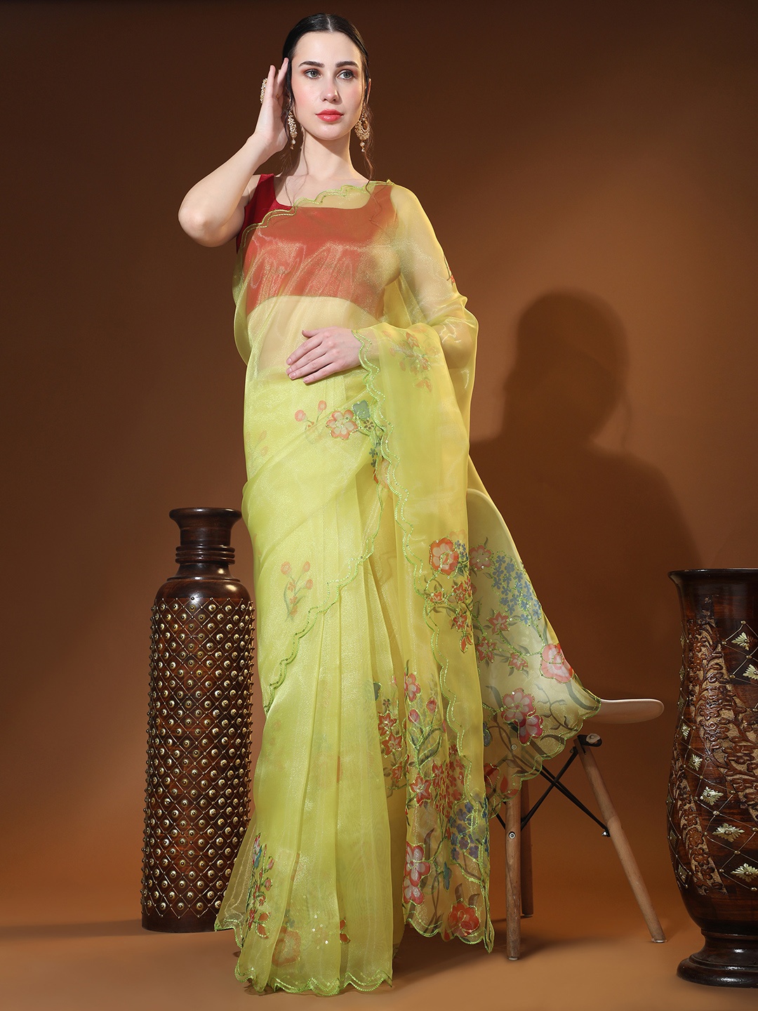 

Vastrasky Global Floral Printed Sequinned Organza Saree, Yellow