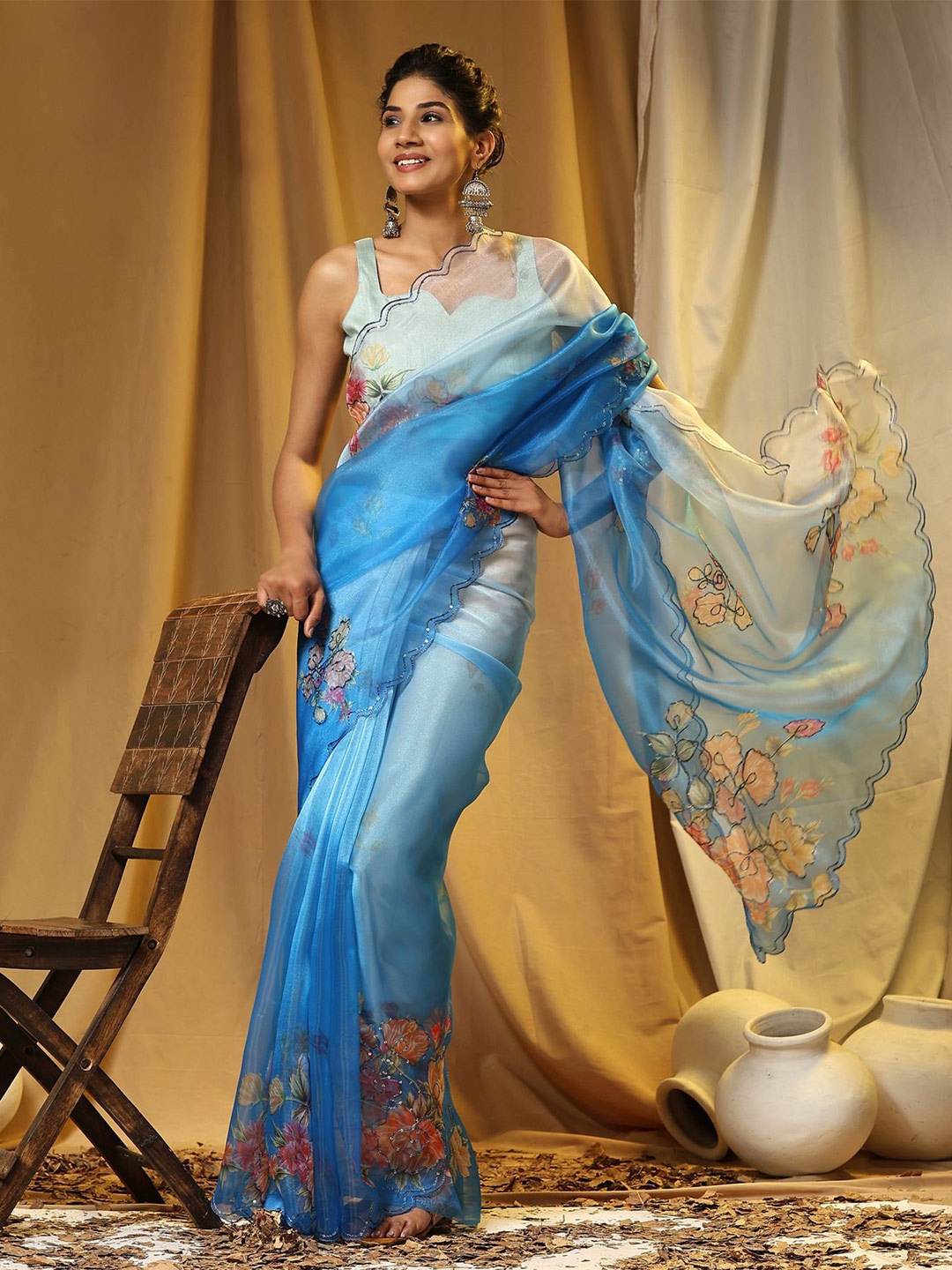 

Vastrasky Global Floral Printed Organza Saree, Blue