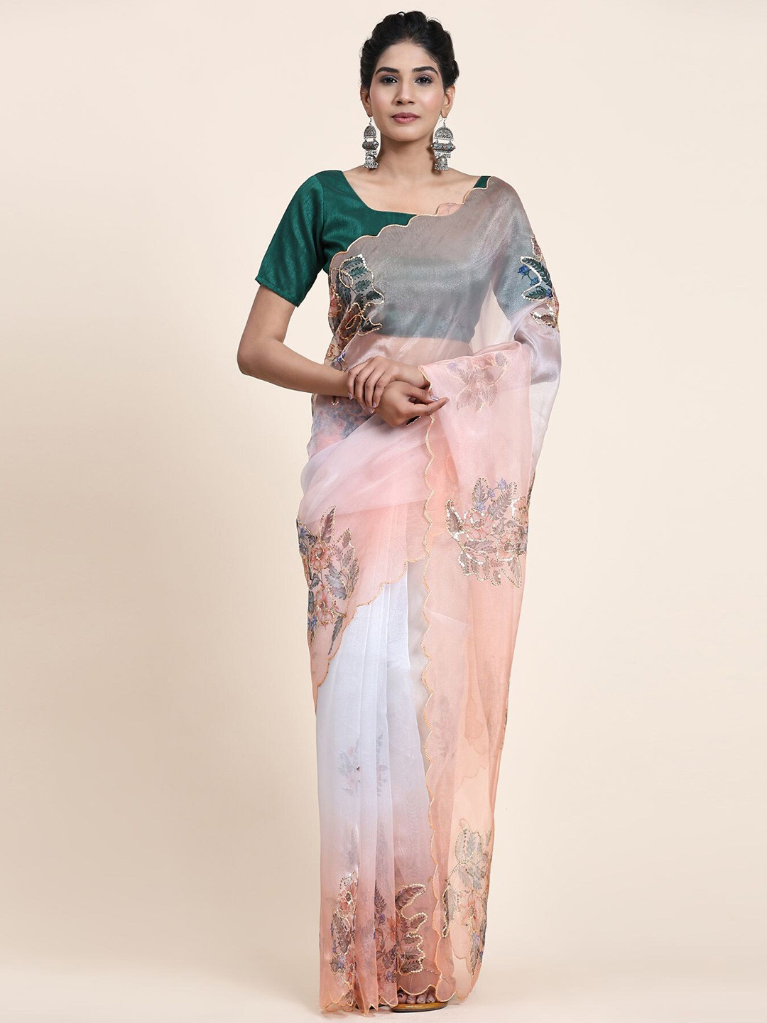 

Vastrasky Global Printed Sequinned Organza Saree, Peach