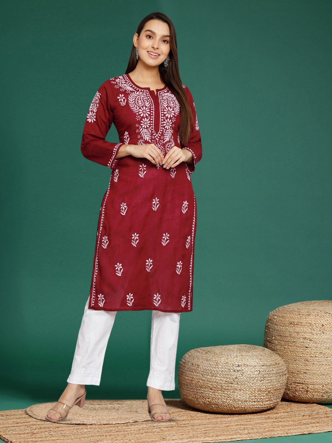 

PARAMOUNT CHIKAN Ethnic Motifs Embroidered Notched Neck Chikankari Kurta, Burgundy