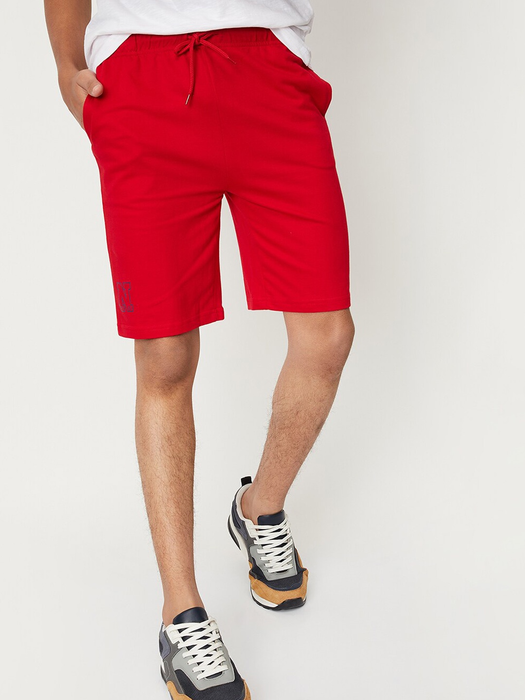 

max Boys Mid-Rise Pure Cotton Shorts, Red
