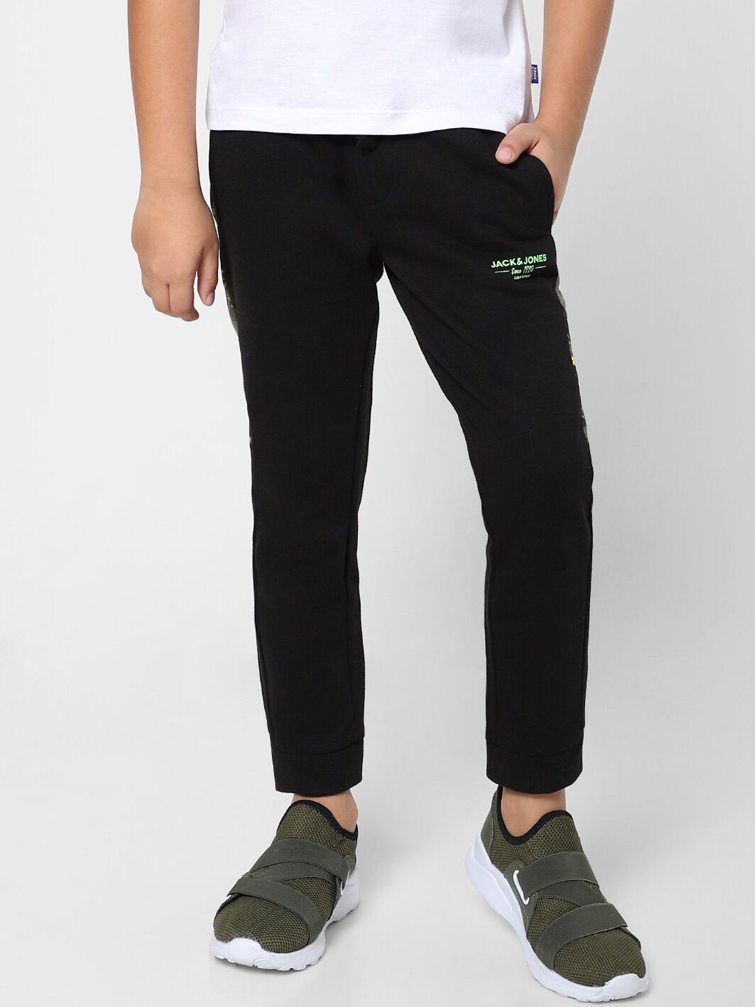 

Jack & Jones Junior Boys Abstract Printed Cotton Joggers, Black