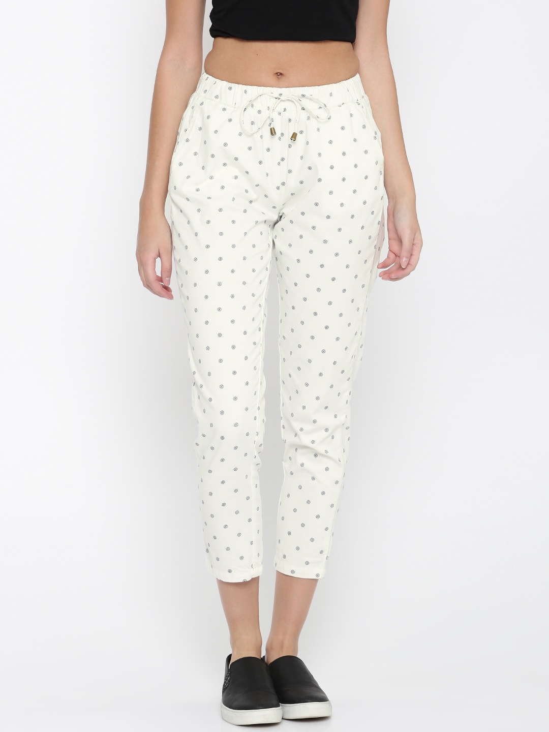 

U.S. Polo Assn. Women Women White Skinny Fit Printed Regular Trousers