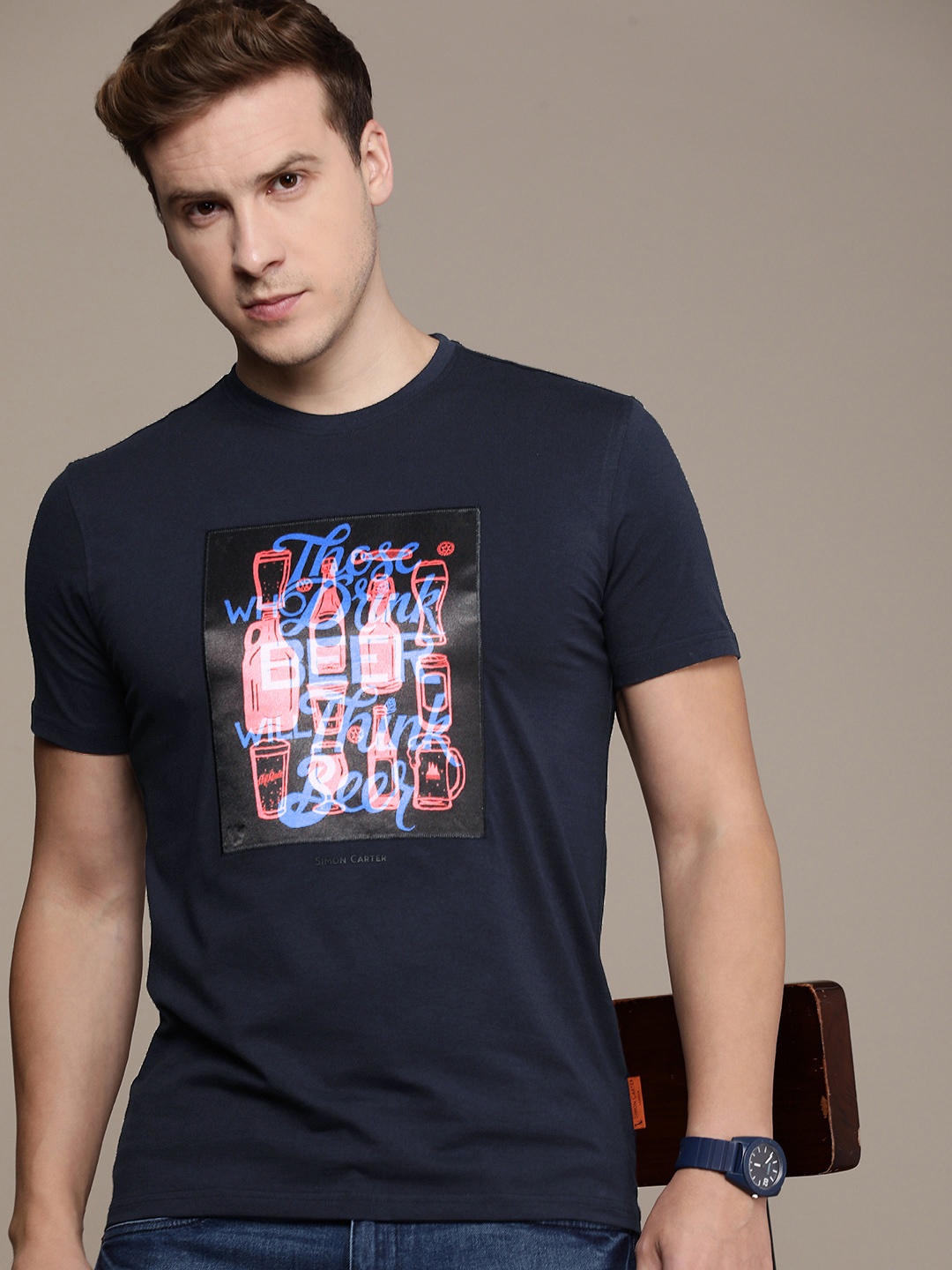 

SIMON CARTER LONDON Men Graphic Printed Slim Fit T-shirt, Navy blue