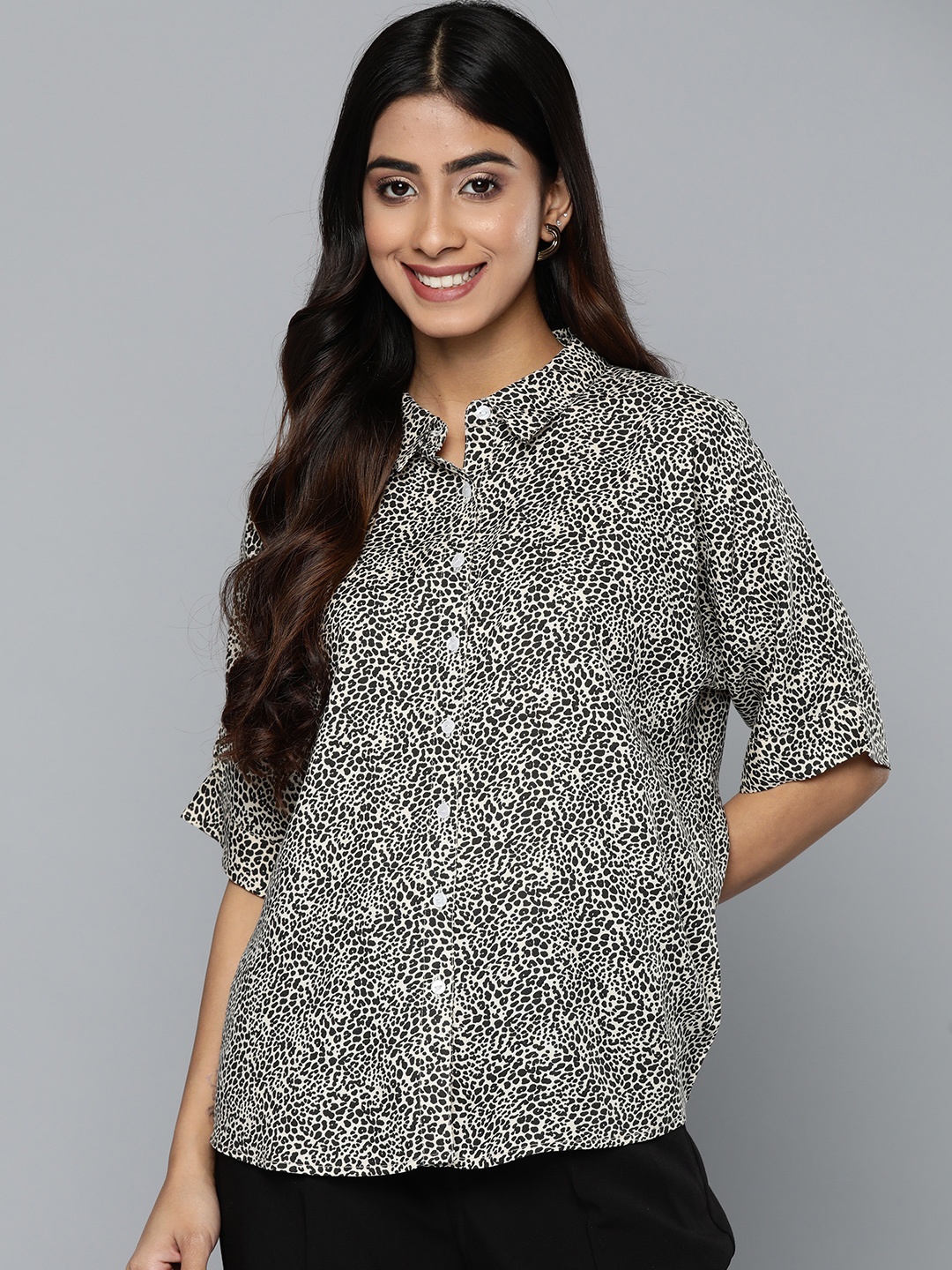 

HERE&NOW Animal Skin Printed Casual Shirt, White