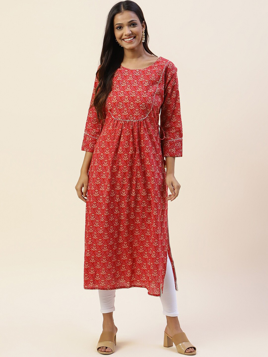 

Meena Bazaar Ethnic Motifs Printed Gota Patti Kurta, Red
